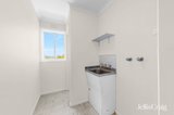 https://images.listonce.com.au/custom/160x/listings/230-lebanon-street-strathmore-vic-3041/675/01740675_img_12.jpg?mYQvTX_xLak