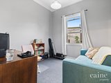 https://images.listonce.com.au/custom/160x/listings/230-peel-street-north-ballarat-east-vic-3350/722/01576722_img_08.jpg?BBXEjvH6vXs