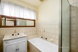 https://images.listonce.com.au/custom/160x/listings/230-thomas-street-doncaster-east-vic-3109/017/01449017_img_08.jpg?6Mi2etYdfmA