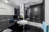 https://images.listonce.com.au/custom/160x/listings/2301620-collins-street-melbourne-vic-3000/432/01310432_img_16.jpg?u1fPClOHp8A