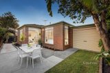 https://images.listonce.com.au/custom/160x/listings/2304-mckinnon-road-mckinnon-vic-3204/989/01582989_img_01.jpg?At3-nCnLsa4