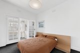 https://images.listonce.com.au/custom/160x/listings/2307-barkly-street-elwood-vic-3184/011/01937011_img_07.jpg?nS_JtBlL8fQ