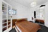 https://images.listonce.com.au/custom/160x/listings/2307-barkly-street-elwood-vic-3184/011/01937011_img_08.jpg?64EQvPfzklg