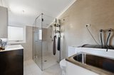 https://images.listonce.com.au/custom/160x/listings/2307-barkly-street-elwood-vic-3184/011/01937011_img_13.jpg?h-fpJLL_0uA