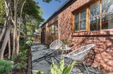 https://images.listonce.com.au/custom/160x/listings/2309-mckinnon-road-bentleigh-east-vic-3165/499/01580499_img_10.jpg?pAZ83koKQXU