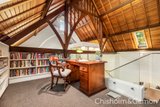 https://images.listonce.com.au/custom/160x/listings/230a-ormond-road-elwood-vic-3184/688/01793688_img_05.jpg?wUkE1vFlZwQ