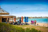 https://images.listonce.com.au/custom/160x/listings/230a-ormond-road-elwood-vic-3184/688/01793688_img_11.jpg?cPqGkobbcuw