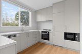 https://images.listonce.com.au/custom/160x/listings/231-beach-avenue-elwood-vic-3184/252/01951252_img_01.jpg?tl-emkx6aMQ