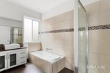 https://images.listonce.com.au/custom/160x/listings/231-chesterville-road-moorabbin-vic-3189/544/01910544_img_10.jpg?fsBEWt2ujm0
