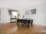 https://images.listonce.com.au/custom/160x/listings/231-clyde-street-newport-vic-3015/466/01203466_img_07.jpg?WV06vtfVNxI