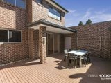 https://images.listonce.com.au/custom/160x/listings/231-clyde-street-newport-vic-3015/466/01203466_img_13.jpg?Ar796DLyZT8