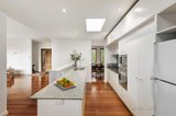 https://images.listonce.com.au/custom/160x/listings/231-king-street-camberwell-vic-3124/741/00547741_img_07.jpg?VvFjaM8JbUM