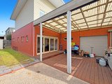 https://images.listonce.com.au/custom/160x/listings/231-roberts-road-belmont-vic-3216/691/01950691_img_08.jpg?2rW0LIYRJbw
