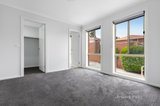 https://images.listonce.com.au/custom/160x/listings/231-rokewood-cres-meadow-heights-vic-3048/501/01811501_img_02.jpg?mU7I4auZAtw