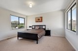 https://images.listonce.com.au/custom/160x/listings/231-wetherby-road-doncaster-vic-3108/034/00337034_img_08.jpg?2060fipbliw