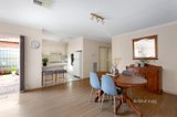 https://images.listonce.com.au/custom/160x/listings/231-williams-road-briar-hill-vic-3088/898/01550898_img_06.jpg?sjMWBrGRE1Y