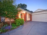 https://images.listonce.com.au/custom/160x/listings/2314-middleborough-road-blackburn-vic-3130/852/01743852_img_01.jpg?NYDtX4eu5Zw
