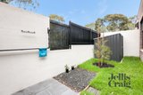 https://images.listonce.com.au/custom/160x/listings/2318-holskamp-street-mount-waverley-vic-3149/148/01816148_img_01.jpg?z7lImrDcE4Y