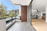 https://images.listonce.com.au/custom/160x/listings/2318-holskamp-street-mount-waverley-vic-3149/148/01816148_img_05.jpg?uQ_ZrqeVNEA