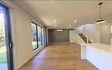 https://images.listonce.com.au/custom/160x/listings/2318-waverley-road-mount-waverley-vic-3149/961/01904961_img_02.jpg?Icd-9Guyyi0