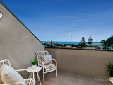 https://images.listonce.com.au/custom/160x/listings/231a-the-boulevard-port-melbourne-vic-3207/170/01087170_img_02.jpg?P7pWMjcSd-c