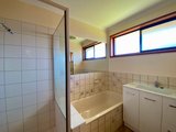 https://images.listonce.com.au/custom/160x/listings/232-donnybrook-road-norlane-vic-3214/809/01950809_img_06.jpg?VSfYBSXWZB8