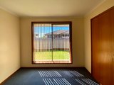 https://images.listonce.com.au/custom/160x/listings/232-donnybrook-road-norlane-vic-3214/809/01950809_img_07.jpg?zBopcoTF6ZI