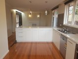 https://images.listonce.com.au/custom/160x/listings/232-kent-road-surrey-hills-vic-3127/377/01700377_img_03.jpg?yxsvzIEJQ6k