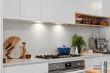 https://images.listonce.com.au/custom/160x/listings/232-king-street-daylesford-vic-3460/543/01934543_img_05.jpg?ianW7xlpL30