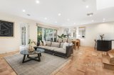 https://images.listonce.com.au/custom/160x/listings/232-lawrence-road-mount-waverley-vic-3149/078/01476078_img_03.jpg?ry_pTHgx1pc