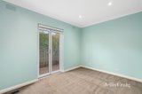 https://images.listonce.com.au/custom/160x/listings/232-mercer-rd-armadale-vic-3143/624/01575624_img_09.jpg?UAnOYXlsui4