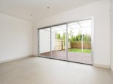https://images.listonce.com.au/custom/160x/listings/232-upper-skene-street-newtown-vic-3220/909/01698909_img_05.jpg?FLstuLVP894