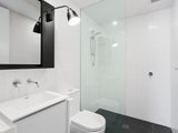 https://images.listonce.com.au/custom/160x/listings/232209-bay-street-brighton-vic-3186/868/01702868_img_02.jpg?pOV_NFkXNno