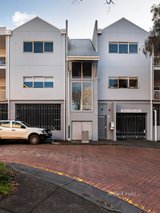 https://images.listonce.com.au/custom/160x/listings/2329-nunan-street-brunswick-east-vic-3057/154/01275154_img_12.jpg?E8lMqztWEJU