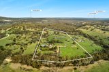 https://images.listonce.com.au/custom/160x/listings/233-gaaschs-road-harcourt-vic-3453/034/01897034_img_01.jpg?w3lS0BFnrhA