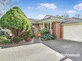 https://images.listonce.com.au/custom/160x/listings/233-vernon-street-croydon-vic-3136/916/01525916_img_01.jpg?tNVJqgs2nrw