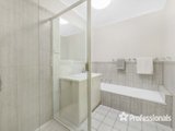 https://images.listonce.com.au/custom/160x/listings/233-vernon-street-croydon-vic-3136/916/01525916_img_08.jpg?jkm5eQMREuA