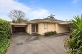 https://images.listonce.com.au/custom/160x/listings/233-wingate-street-bentleigh-east-vic-3165/957/01828957_img_01.jpg?gba_uLnE6Mc