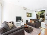 https://images.listonce.com.au/custom/160x/listings/233-woodlands-avenue-kew-east-vic-3102/110/01685110_img_03.jpg?8ia2A2MWYm4