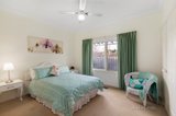 https://images.listonce.com.au/custom/160x/listings/233-young-street-oakleigh-vic-3166/227/00709227_img_05.jpg?Vx946aiiNLs