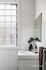 https://images.listonce.com.au/custom/160x/listings/234-brunswick-road-brunswick-vic-3056/328/01922328_img_15.jpg?XbSS-941Wak