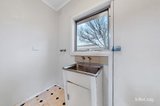 https://images.listonce.com.au/custom/160x/listings/234-durham-road-surrey-hills-vic-3127/813/01753813_img_13.jpg?oWQDio_LbTA