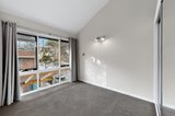 https://images.listonce.com.au/custom/160x/listings/23411-lygon-street-carlton-vic-3053/274/01737274_img_07.jpg?-P0cg_pLRSw
