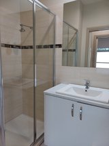 https://images.listonce.com.au/custom/160x/listings/235-angus-drive-glen-waverley-vic-3150/853/01716853_img_11.jpg?CzlThZnYIvA