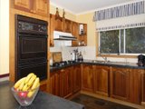 https://images.listonce.com.au/custom/160x/listings/235-autumn-street-manifold-heights-vic-3218/095/01699095_img_02.jpg?dt024wJNUdI
