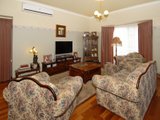 https://images.listonce.com.au/custom/160x/listings/235-autumn-street-manifold-heights-vic-3218/095/01699095_img_03.jpg?O7slzuztV0M