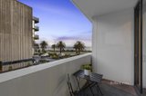 https://images.listonce.com.au/custom/160x/listings/235-esplanade-east-port-melbourne-vic-3207/344/01727344_img_10.jpg?vH5L0BjkFZo