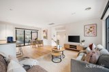 https://images.listonce.com.au/custom/160x/listings/236-batterbee-drive-mooroolbark-vic-3138/367/01781367_img_02.jpg?AZNvG92RbZU