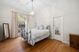 https://images.listonce.com.au/custom/160x/listings/236-mulawa-street-croydon-north-vic-3136/519/01602519_img_14.jpg?wbis6_QncIw