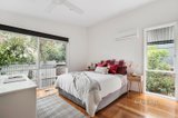 https://images.listonce.com.au/custom/160x/listings/236-old-eltham-road-lower-plenty-vic-3093/863/01339863_img_13.jpg?739Ghck0q1M